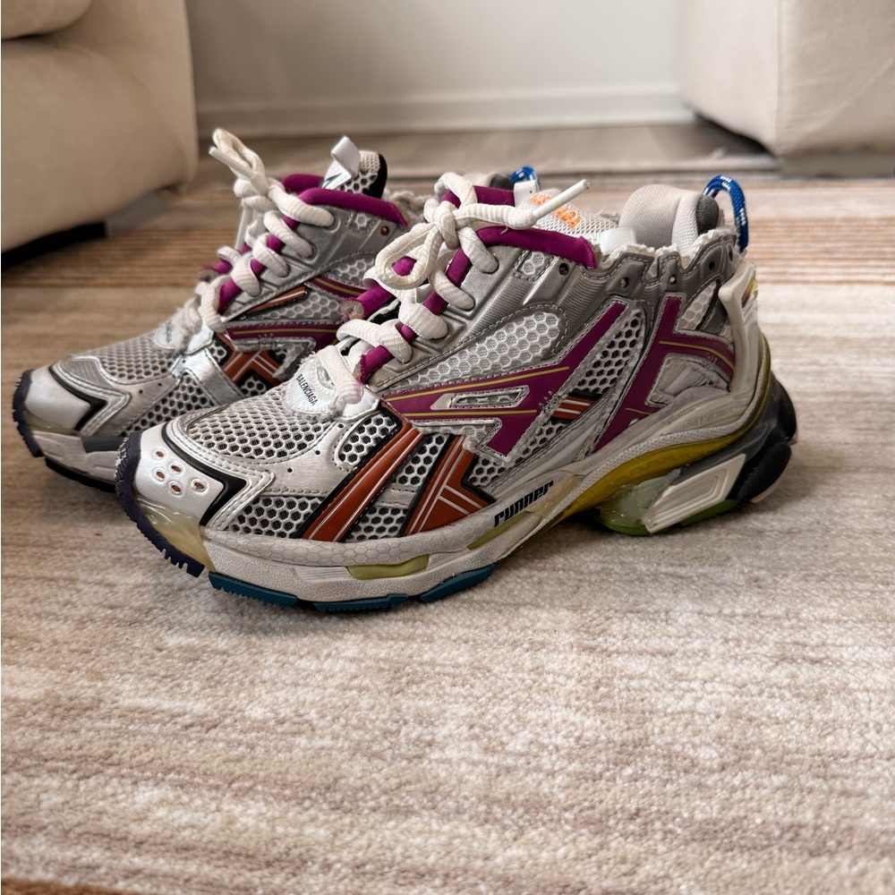 Balenciaga Runner Sneakers size38 - Picture 3 of 7